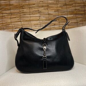 C O A C H. Elegant Vintage Black Leather Shoulder Bag  7778